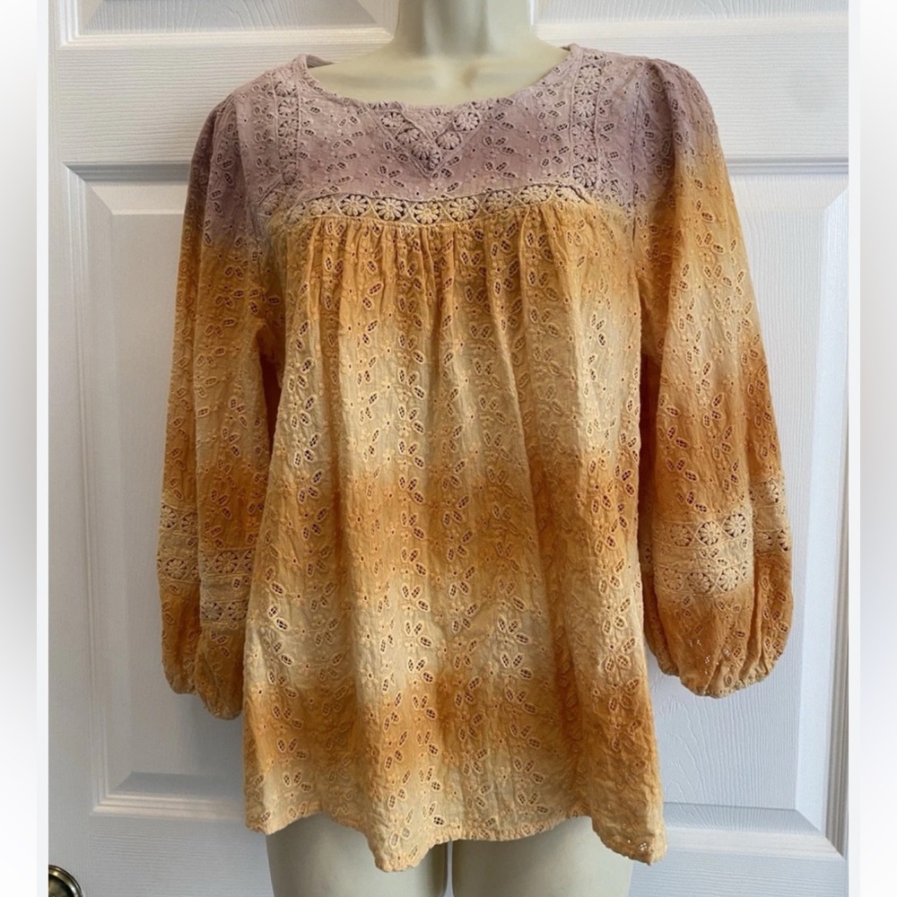 EUC Anthropologie Eri + Ali eyelet ombré blouse